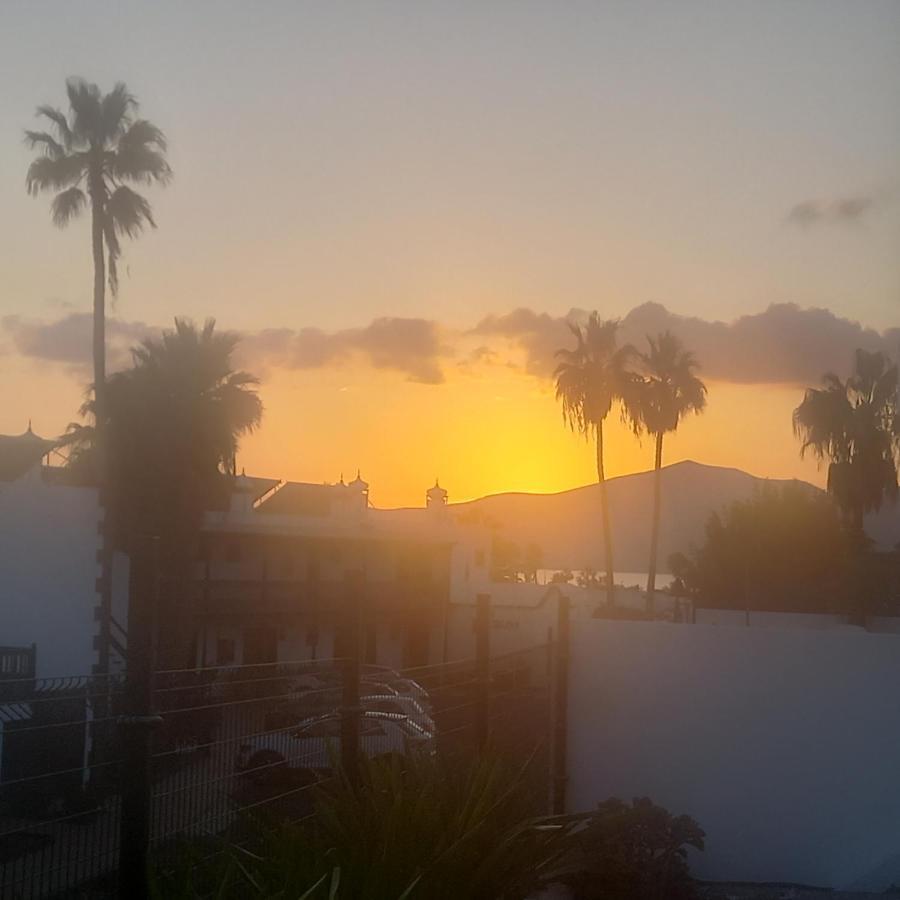 Beautiful Spacious 1-Bed Apartment With Aircon Puerto del Carmen  Exteriör bild